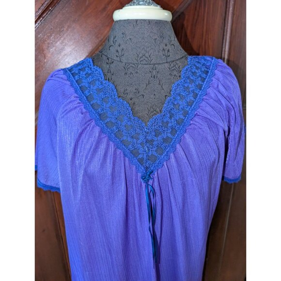 Vintage Carriage Court Sears Purple Lace Trim Nightgown Short Sleeve Sleepwear L - Picture 2 of 9